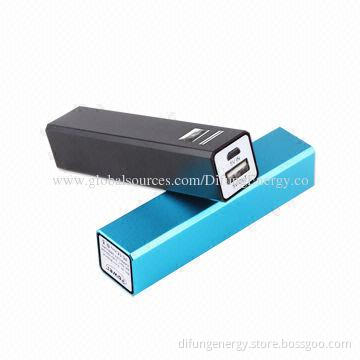 Power Banks for iPhone 5, Beautiful Pocket Lipstick, 2,600mAh with OEM Laser Logo